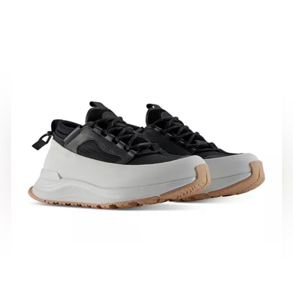 Canada Goose Women’s Glacier Trail Sneakers Brand New